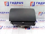 Бардачок Audi Q7 4L1857104