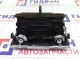 Дефлектор воздушный передний Audi Q7 4L0820951P