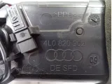 Дефлектор воздушный передний правый Audi Q7 4L0820902T
