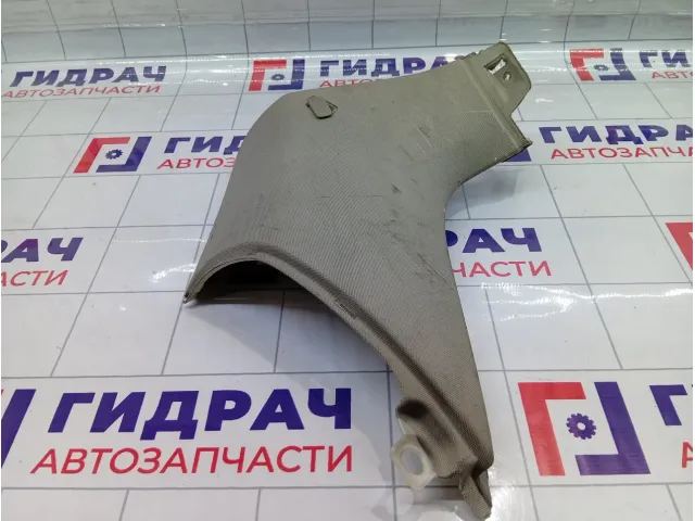 Обшивка стойки задней правой верхняя Audi Q7 4L0867246