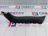 Обшивка двери (крышки) багажника правая Audi Q7 4L0867608