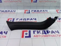 Обшивка двери (крышки) багажника левая Audi Q7 4L0867607