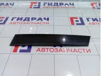 Накладка стекла заднего левого Audi Q7 4L0853377