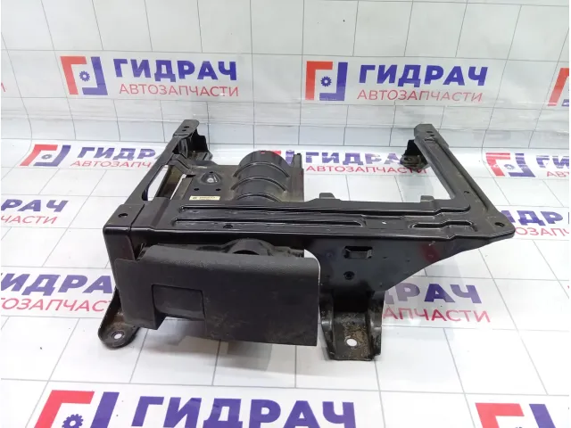 Кронштейн сиденья переднего правого Audi Q7 7L0881678D