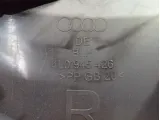 Накладка фонаря заднего правого Audi Q7 4L0945426