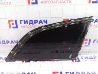 Стекло кузовное глухое (форточка) заднее правое Audi Q7 4L0845300M