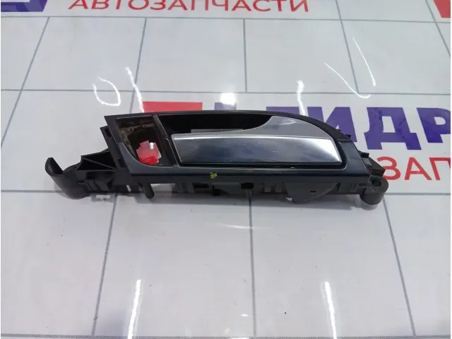 Ручка двери внутренняя правая Audi Q7 4L0837020A