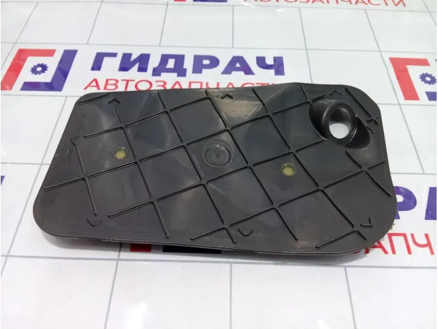 Заглушка двери передней левой Audi Q7 4L0837915