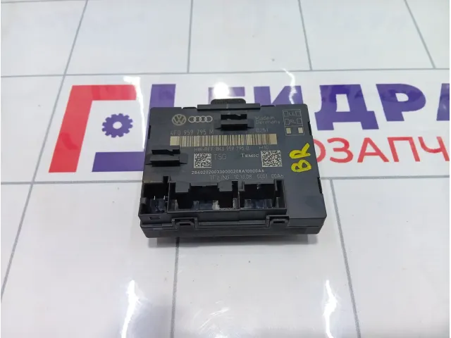 Блок комфорта двери задней Audi Q7 4F0959795M