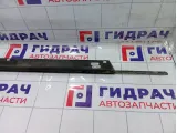 Молдинг стекла двери передней правой Audi Q7 4L0853284C