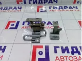 Петли двери задней левой Audi Q7 7L0833401C