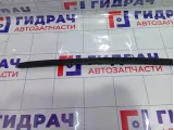 Молдинг лобового стекла левый Audi Q7 4L0845453