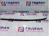 Молдинг лобового стекла правый Audi Q7 4L0845454