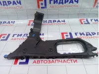 Кронштейн бампера задний левый Audi Q7 4L0807453A