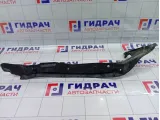 Пыльник крыла переднего правого Audi Q7 4L0821112