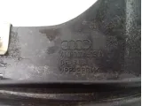 Брызговик передний левый Audi Q7 4L0807513A
