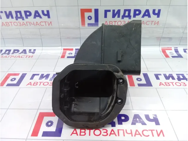Воздухозаборник отопителя Audi Q7 7L0819049