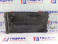 Радиатор кондиционера Audi Q7 4L0260401A