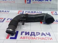 Патрубок воздушного фильтра Audi Q7 7L8129572A