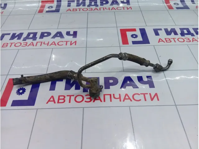 Трубка системы охлаждения Audi Q7 057121598L