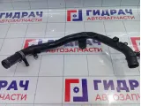 Трубка системы охлаждения Audi Q7 057121071AB