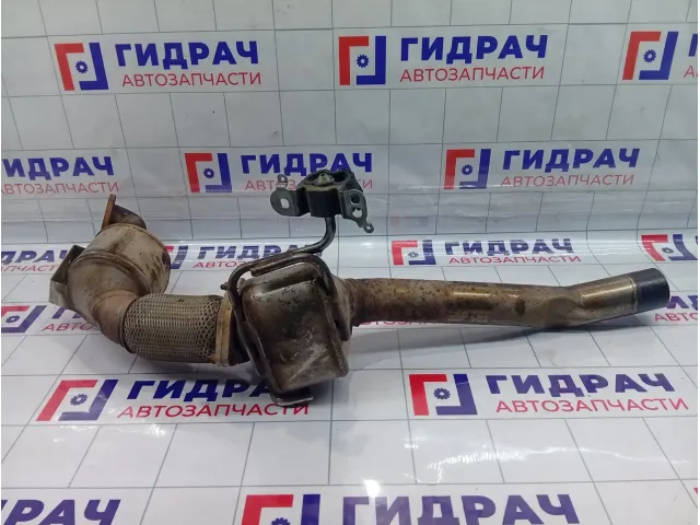 Приемная труба глушителя правая Audi Q7 7L8254300HX