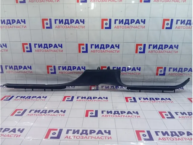 Накладка порога внутренняя правая Audi Q7 4L0853370B