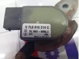 Датчик положения кузова передний правый Audi Q7 7L0616214C