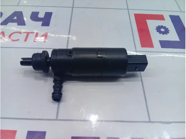 Насос омывателя фар Audi Q7 3B7955681