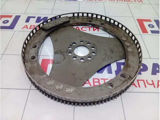Маховик Audi Q7 057105323AB
