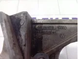 Кронштейн ТНВД Audi Q7 057130147R