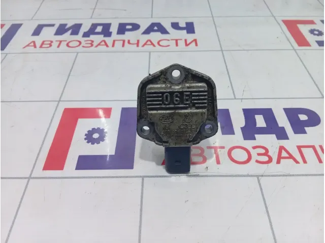 Датчик уровня масла Audi Q7 06E907660