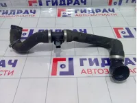 Патрубок радиатора Audi Q7 7L8122051B