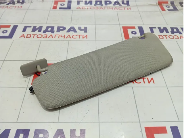 Козырек солнцезащитный правый Audi Q7 4L0857552H82