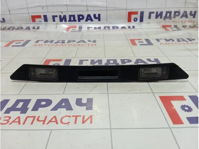 Накладка двери (крышки) багажника Audi Q7 8P4827574