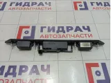 Накладка двери (крышки) багажника Audi Q7 8P4827574