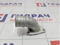 Фланец правый Audi Q7 057145958N