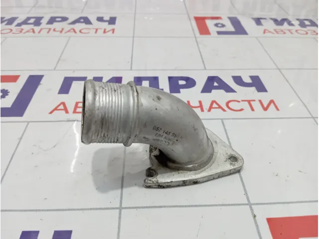 Фланец правый Audi Q7 057145958N