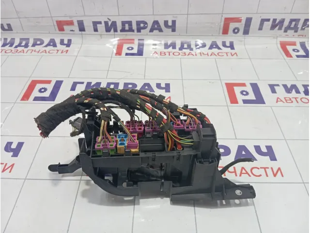 Блок реле Audi Q7 4L1971845