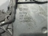 Крышка двигателя распредвала правая Audi Q7 057109122P