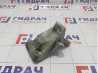 Кронштейн двигателя левый Audi Q7 7L8199307B