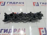 Коллектор впускной левый Audi Q7 057129711AH