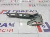 Петля капота правая Audi Q7 4L0823302