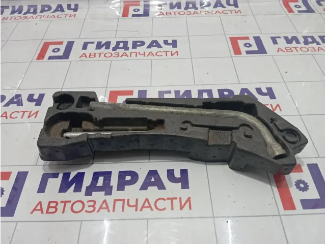 Ящик для инструментов Audi Q7 4L0012113D