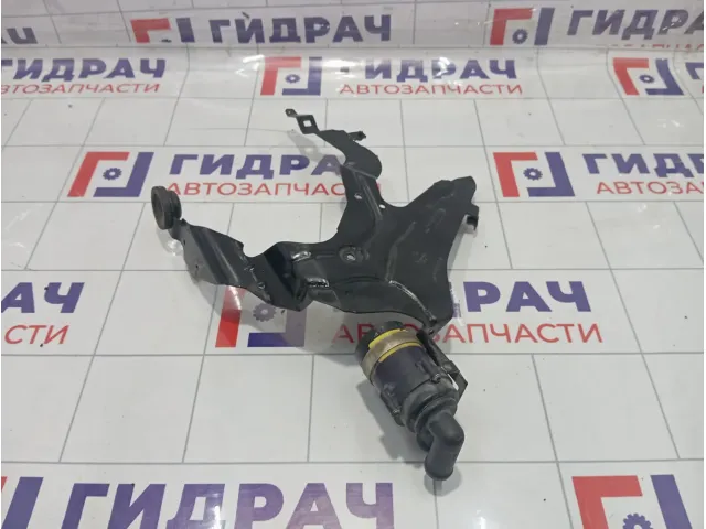Насос водяной (помпа) автономного отопителя Audi Q7 7L0965561K