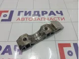 Кронштейн крепления стабилизатора переднего Audi Q7 7L0411063B