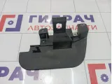 Брызговик задний левый Audi Q7 4L0854815