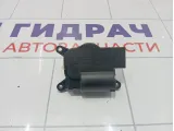 Моторчик заслонки отопителя (печки) Audi Q7 1L0907511AG