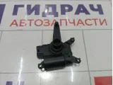Моторчик заслонки отопителя (печки) Audi Q7 1L0907511AN