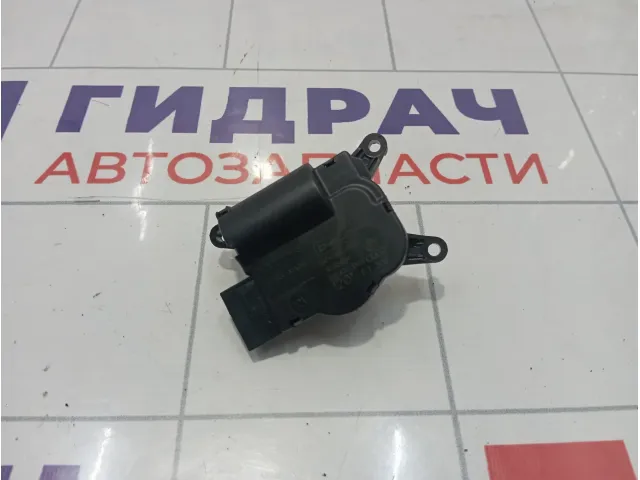 Моторчик заслонки отопителя (печки) Audi Q7 1L0907511AL